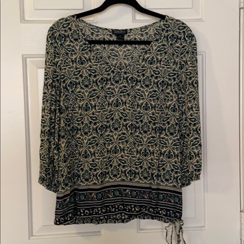 Lucky Brand top